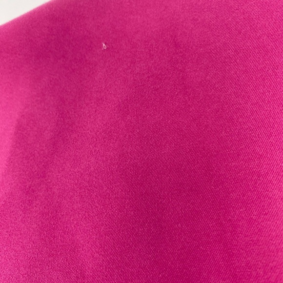 Mission Endurance Pink Cooling Towel - Picture 5 of 10